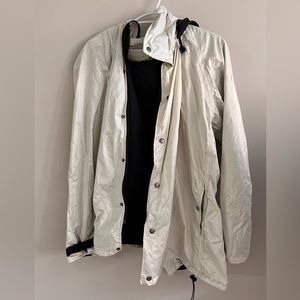 Kanuk white jacket